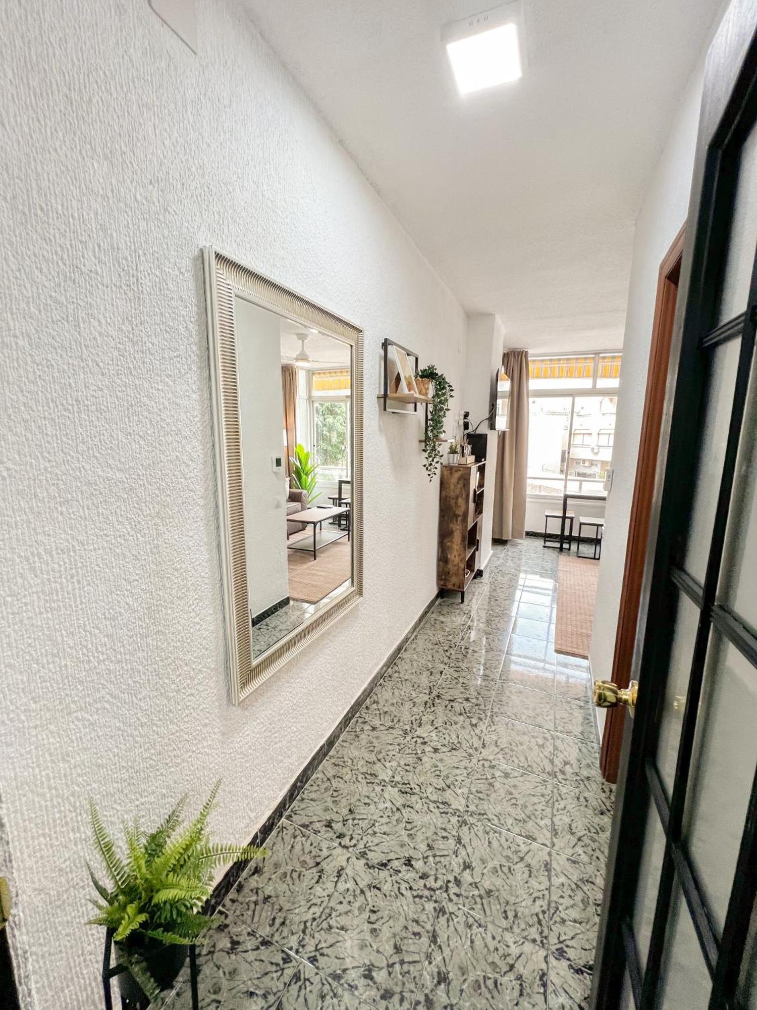 Cozy And Bright Flat With Pool Apartment Torremolinos Luaran gambar